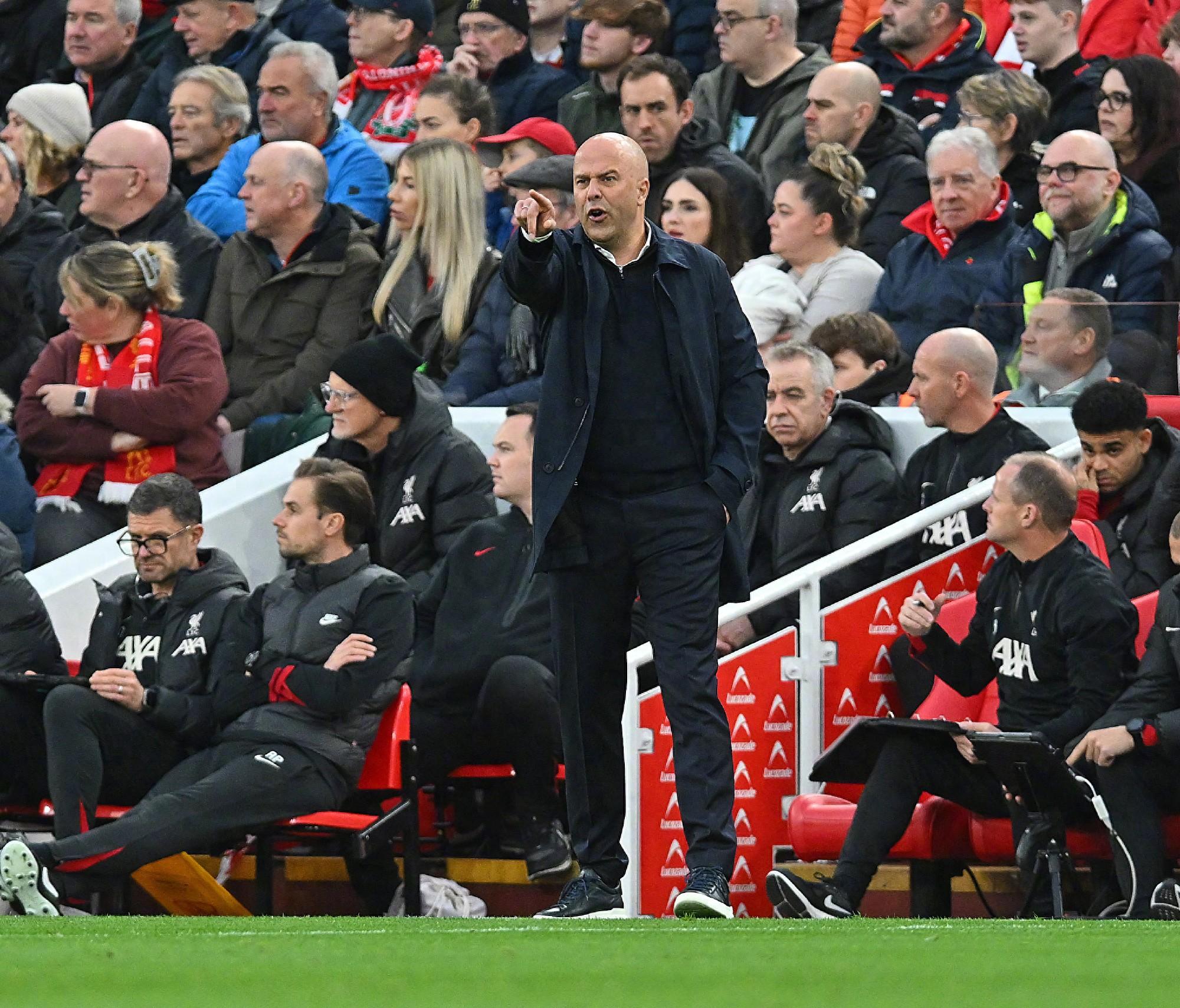 英超关键之战,胜负在掌握谁将夺魁?(英超胜负关系) 英超关键之战,胜负在掌握谁将夺魁?(英超胜负关系)